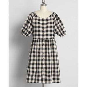 ModCloth Gingham Babydoll Dress Black and Cream Fits Size 10
